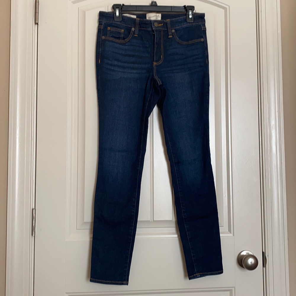 Universal Thread Mid Rise Skinny Dark Wash Jeans